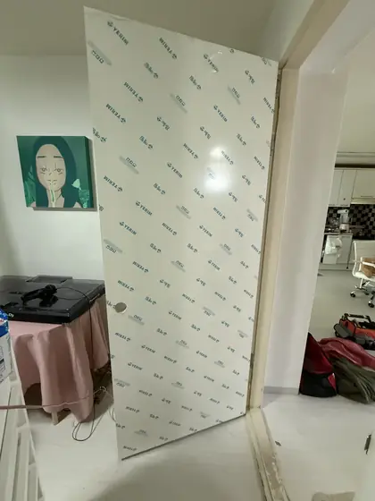 방문교체 — 기존 문틀에 단 새 문짝